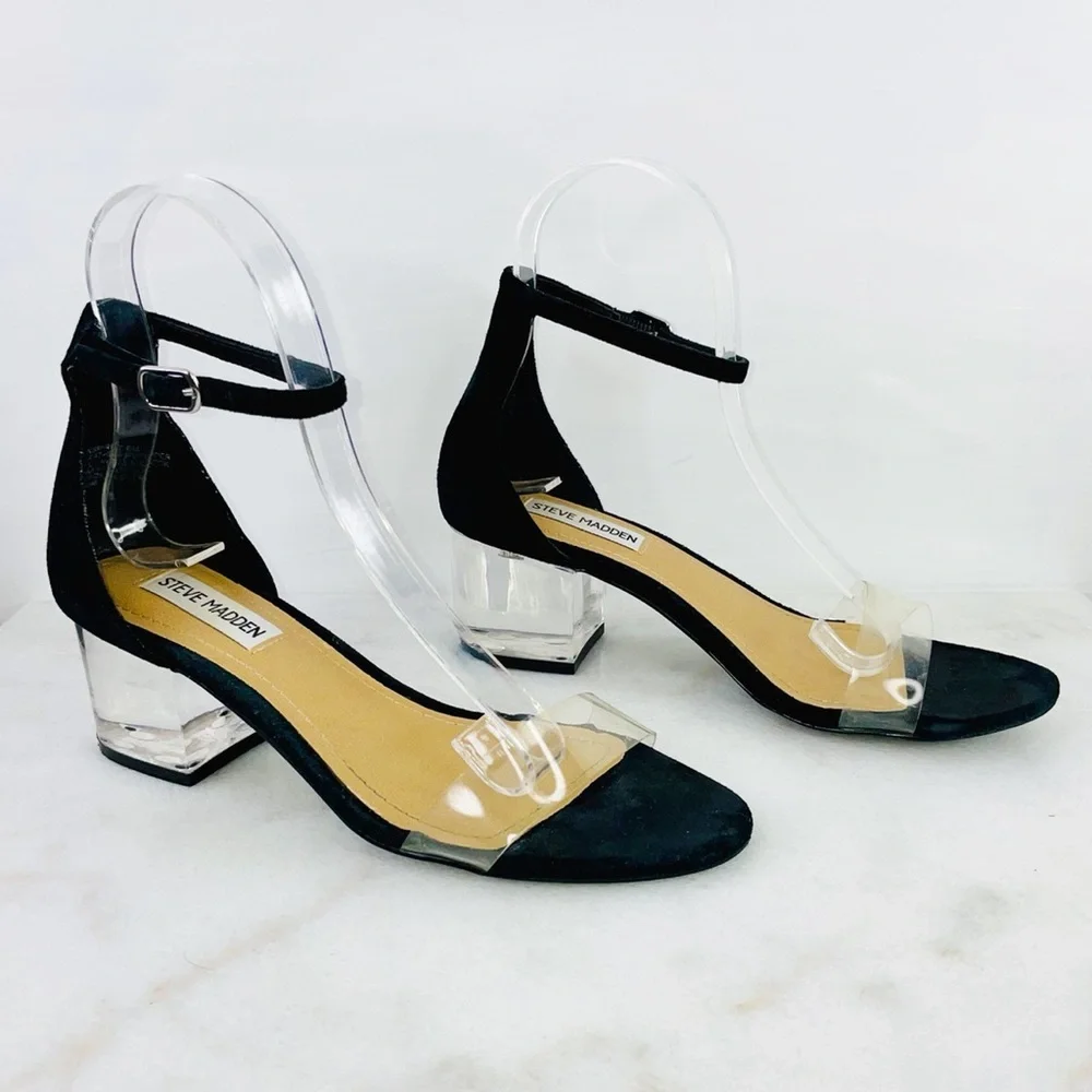 Steve Madden Black Vinyl Block Heel Sandals - Picture 1 of 9